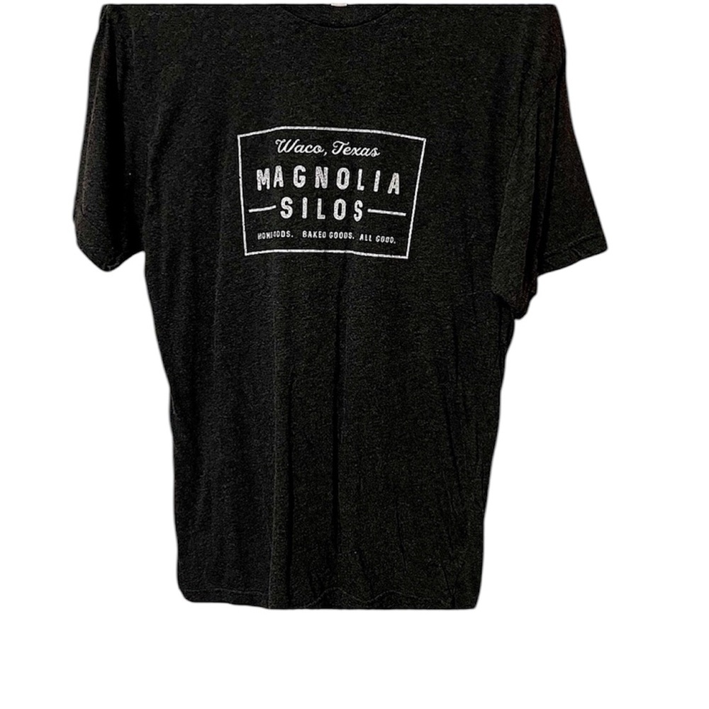 Magnolia Silos Gray Short Sleeve Tee